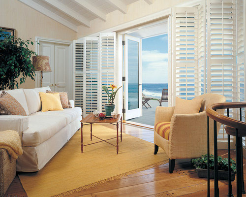 Window Treatments Perfect for Decorating Your Beach House